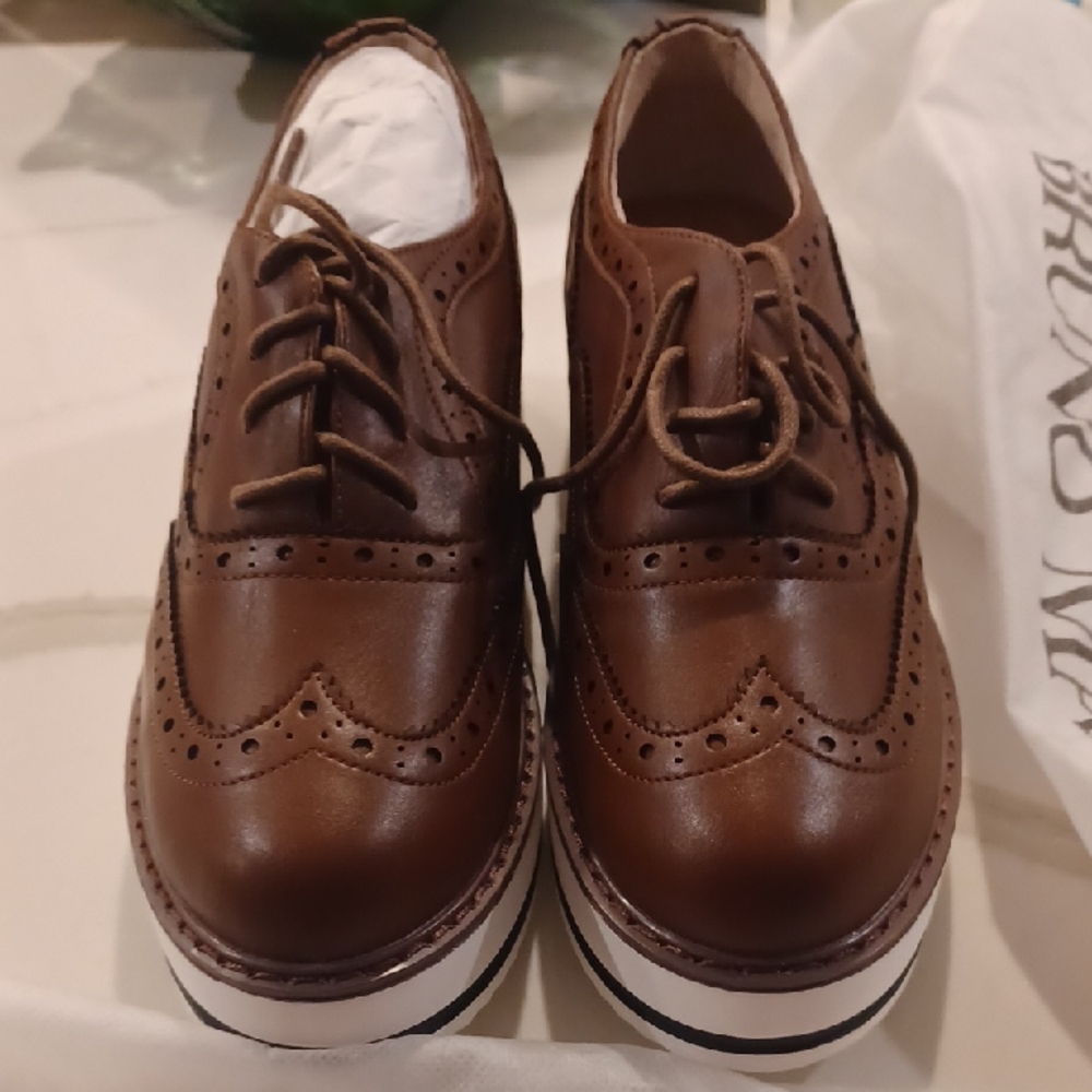 BRUNO MARC WOMEN'S SZ 7 OXFORD SHOES NWOB